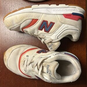 Toddler new balance sneakers